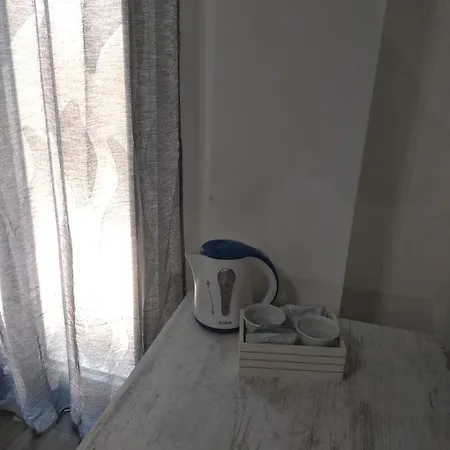 Couette-café Domus Piedigrotta 4*