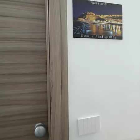 B&B Domus Piedigrotta 4*