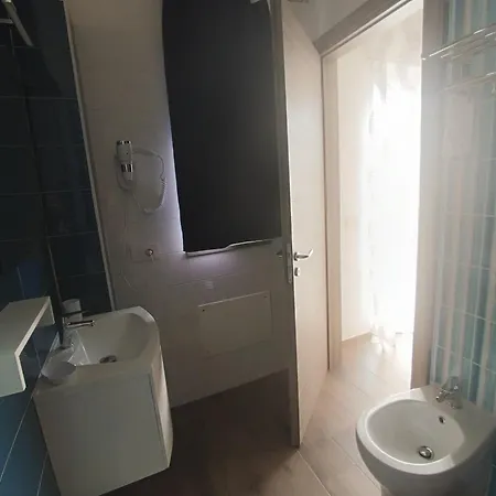 Domus Piedigrotta B&B