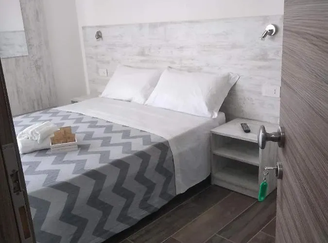 Domus Piedigrotta 4*