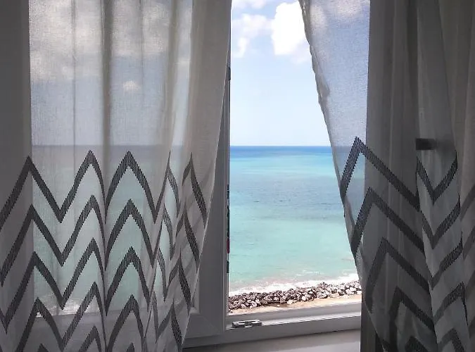 Domus Piedigrotta 4*