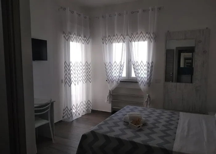 Alojamento de Acomodação e Pequeno-almoço Domus Piedigrotta