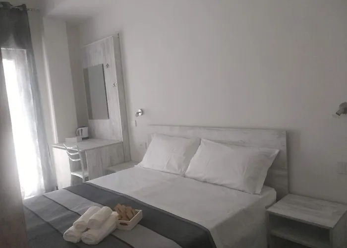 Domus Piedigrotta Alojamento de Acomodação e Pequeno-almoço 4*